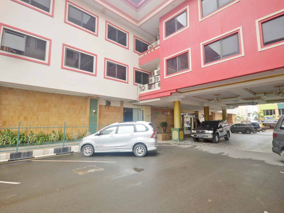Nida Nagoya Garden Sentral * Batam